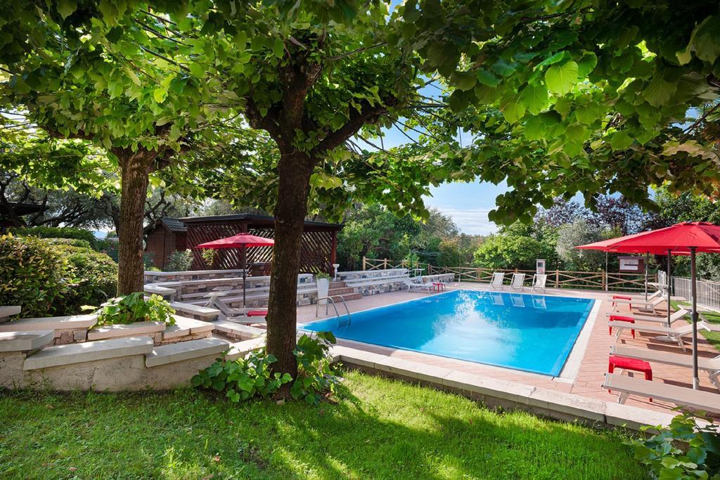 סן פליס דל בנאקו Olea Dei Holiday Apartments מראה חיצוני תמונה