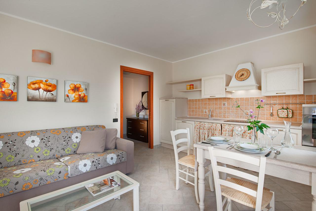 סן פליס דל בנאקו Olea Dei Holiday Apartments מראה חיצוני תמונה