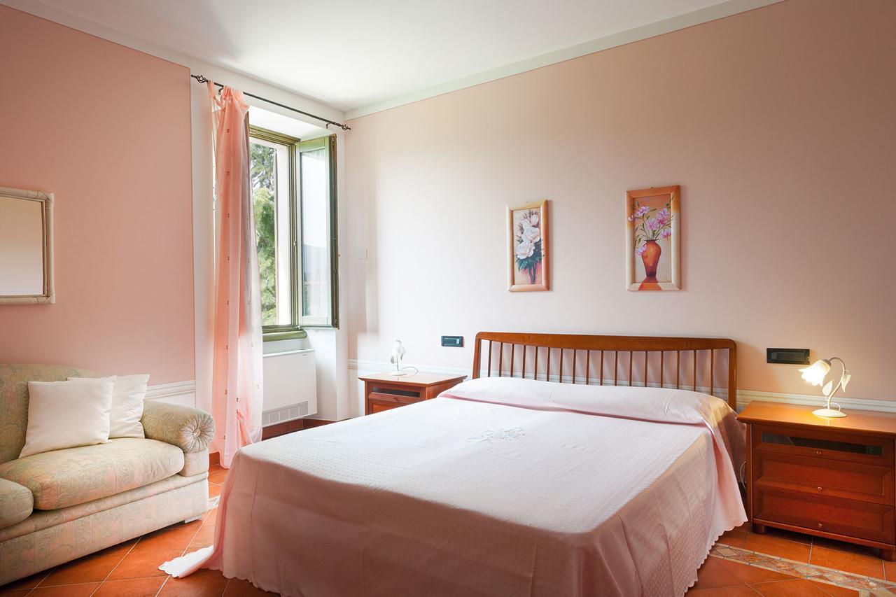 סן פליס דל בנאקו Olea Dei Holiday Apartments מראה חיצוני תמונה